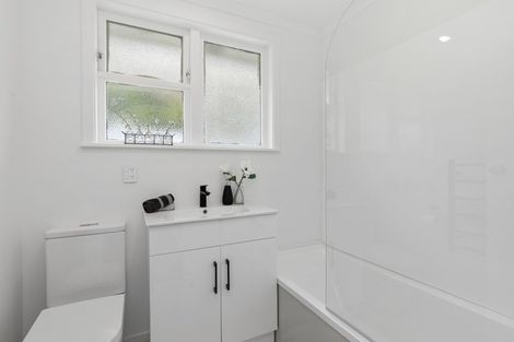 Photo of property in 4/17 Kowhai Street, Naenae, Lower Hutt, 5011