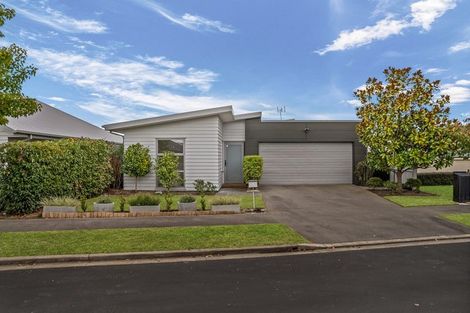 Photo of property in 25 Bronco Drive, Aidanfield, Christchurch, 8025