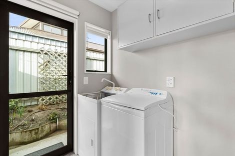 Photo of property in 7b Orchard Place, Cromwell, 9310