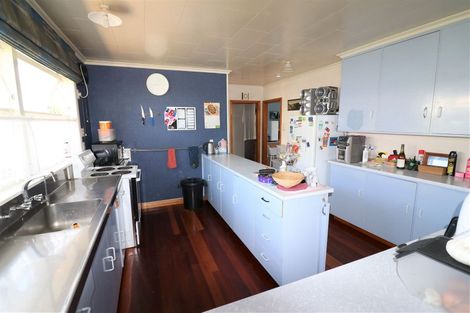 Photo of property in 17 Salisbury Street, Dannevirke, 4930