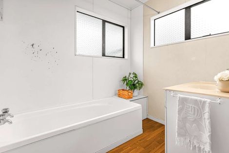 Photo of property in 589b Maunganui Road, Mount Maunganui, 3116