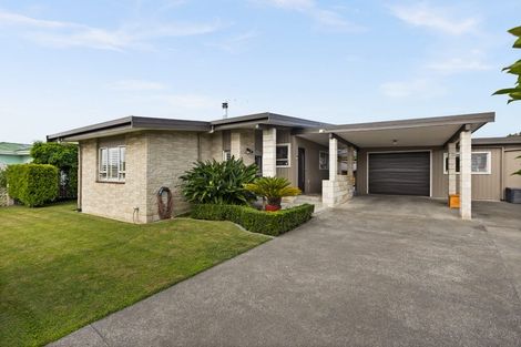 Photo of property in 71 Freyberg Avenue, Tamatea, Napier, 4112