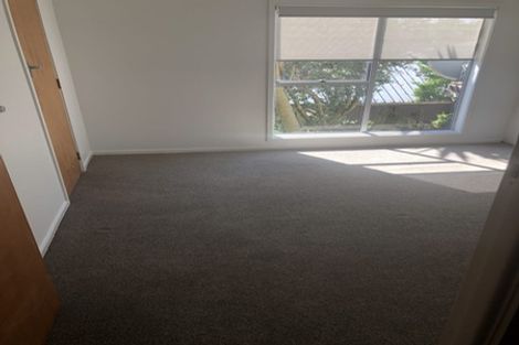 Photo of property in 6/106 West Coast Road, Glen Eden, Auckland, 0602