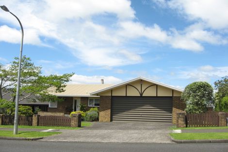 Photo of property in 128 Wellington Street, Pukekohe, 2120