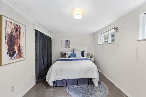 Photo of property in 5 Edinburgh Terrace, Berhampore, Wellington, 6023