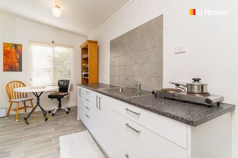 Photo of property in 22 Moerangi Street, Broad Bay, Dunedin, 9014