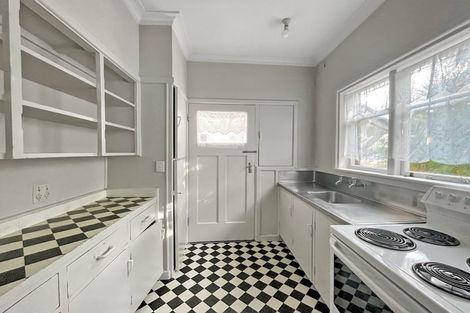 Photo of property in 2b Glenalmond Road, Mount Eden, Auckland, 1024