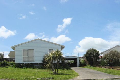 Photo of property in 37 Hanford Place, Clendon Park, Auckland, 2103