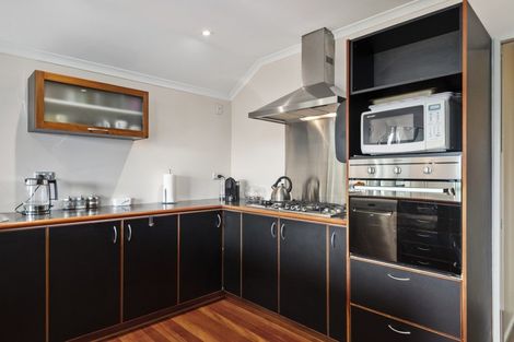 Photo of property in 19 Bayvista Close, Welcome Bay, Tauranga, 3112