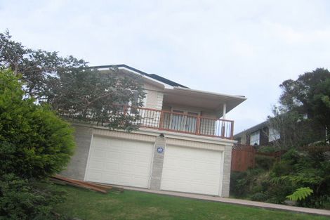 Photo of property in 16 Reese Jones Grove, Maungaraki, Lower Hutt, 5010