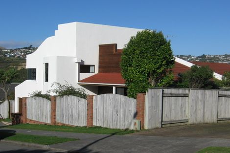 Photo of property in 3 Montrose Grove, Churton Park, Wellington, 6037