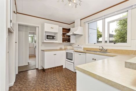 Photo of property in 30 Yardley Street, Avonhead, Christchurch, 8042