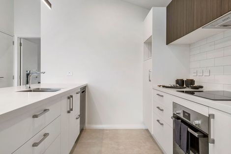 Photo of property in 1 Blenheim Place, Judea, 3110