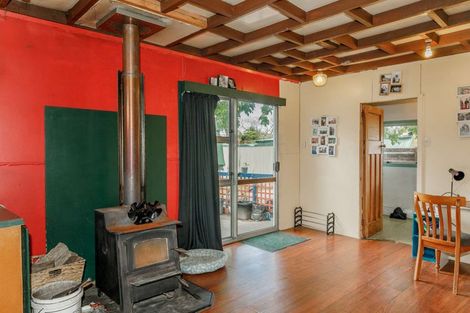 Photo of property in 116 Derby Street, Westport, 7825