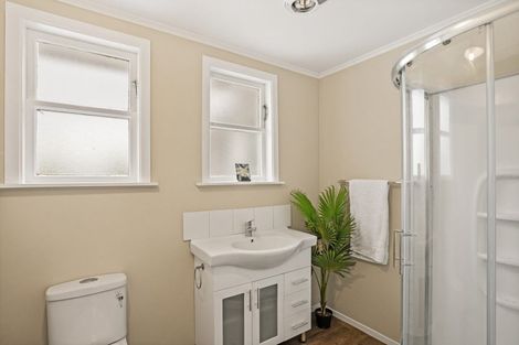 Photo of property in 1/5 Kowhai Street, Naenae, Lower Hutt, 5011