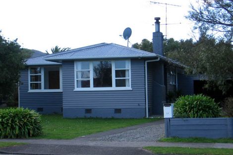 Photo of property in 31 Bell Street, Featherston, 5710