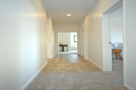 Photo of property in 93 Nobilo Road, Kumeu, 0810