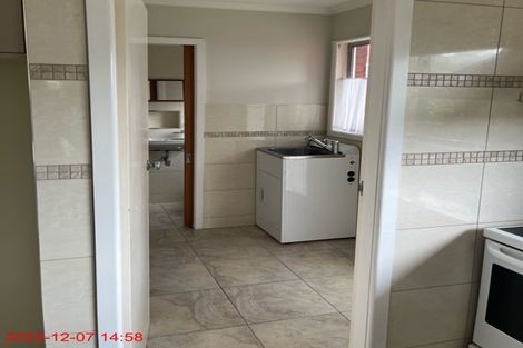 Photo of property in 10 Rosebank Avenue, Avalon, Lower Hutt, 5011