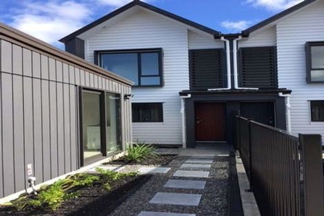 Photo of property in 7/3 Walsh Road, Wainui, 0932