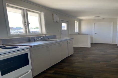 Photo of property in 53a Rollerson Street, Papakura, 2110