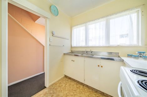 Photo of property in 4/6-8 Keys Street, Elderslea, Upper Hutt, 5018