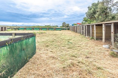 Photo of property in 15 Aranui Avenue, Castlecliff, Whanganui, 4501