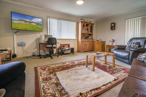Photo of property in 66 Mcquarrie Street, Kingswell, Invercargill, 9812