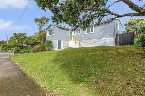 Photo of property in 3 Tuki Street, Titahi Bay, Porirua, 5022