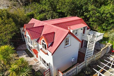 Photo of property in 53 Anzac Parade, Durie Hill, Whanganui, 4500