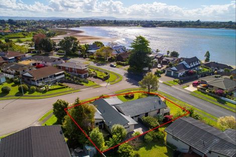 Photo of property in 16 Forrester Drive, Welcome Bay, Tauranga, 3112
