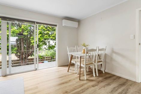 Photo of property in 1/1 Preston Avenue, Mount Albert, Auckland, 1025