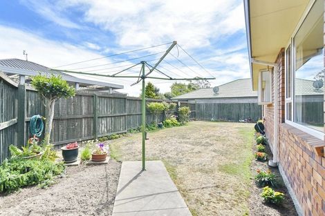 Photo of property in 1/6 Kohuhu Lane, Burwood, Christchurch, 8083