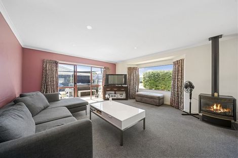 Photo of property in 49 College Drive, Paraparaumu, 5032