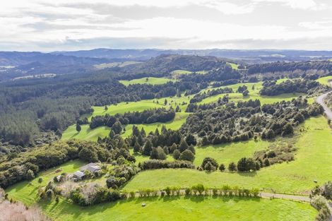 Photo of property in 1064 Pungaere Road, Waipapa, 0295