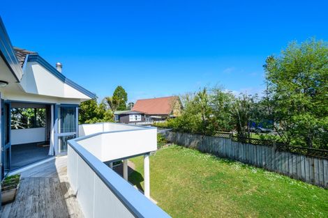 Photo of property in 17 Tokay Place, Huapai, Kumeu, 0810