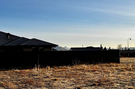 Photo of property in 14 Canal Place, Twizel, 7901