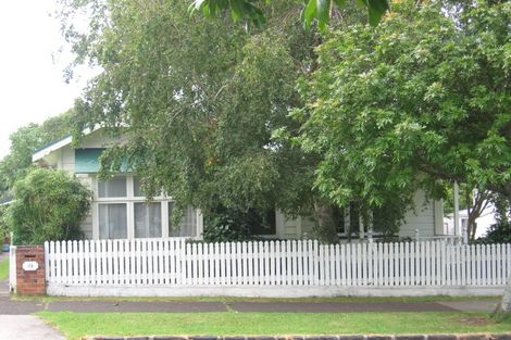 Photo of property in 19 Wairere Avenue, Mount Albert, Auckland, 1025