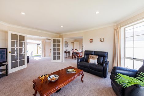 Photo of property in 71 Amberley Avenue, Highbury, Palmerston North, 4412