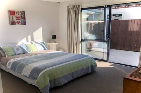 Photo of property in 3/75 Thackeray Place, Waltham, Christchurch, 8023