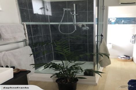 Photo of property in 12/76 Freyberg Street, Lyall Bay, Wellington, 6022