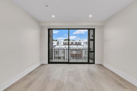 Photo of property in 105/11 Hinaki Street, Point England, Auckland, 1072