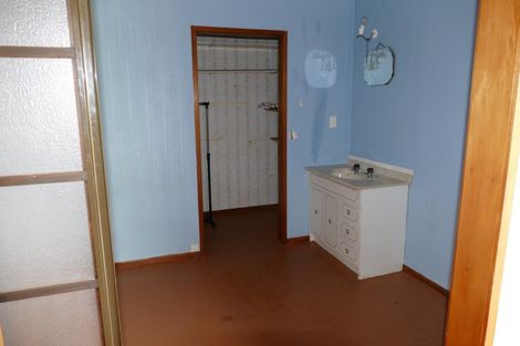 Photo of property in 9 Akarana Avenue, Mount Roskill, Auckland, 1041