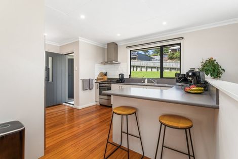 Photo of property in 90 Main South Road, Green Island, Dunedin, 9018