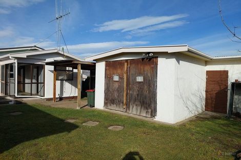 Photo of property in 25 Waimate Highway, Makikihi, Waimate, 7978