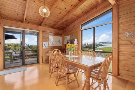 Photo of property in 19 Darroch Slope, Omaha, 0986