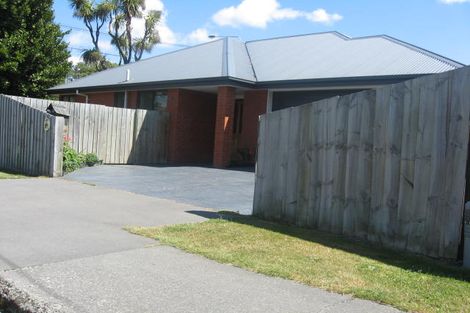 Photo of property in 3 Field Terrace, Upper Riccarton, Christchurch, 8041