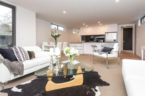 Photo of property in 1/3 Taylors Avenue, Bryndwr, Christchurch, 8052