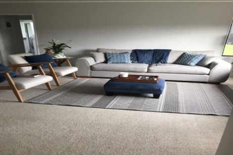 Photo of property in 3 Amberly Rise, Helensville, 0800