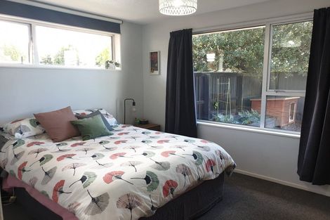 Photo of property in 2/110b Withells Road, Avonhead, Christchurch, 8042