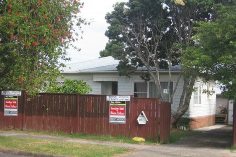 Photo of property in 1/88 Lynwood Road, New Lynn, Auckland, 0600